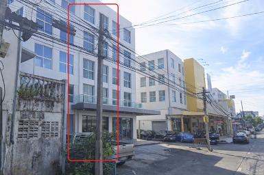 ถนนลาดพร้าว 117-121เดอะมอลล์ บางกะปิ 800ม. MRTลำสาลี 900 ม. 