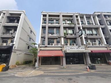 ให้เช่าโฮมออฟฟิศ4ชั้น รามอินทรา 109 พระยาสุเรนท์ ใกล้แฟชั่นไอร์แล