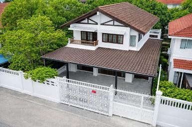 เสนานิคม1 สตรีวิทยา2 BTS เสนานิคม 800 ม. บ้านให้เช่า 4นอน 2น้ำ 