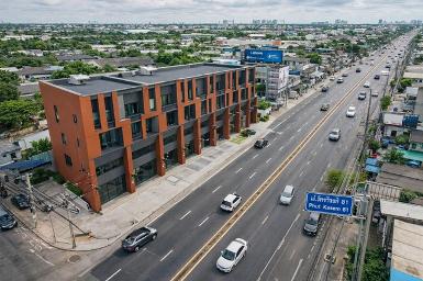 ถูกที่สุด ร้านกาแฟ ร้านสัก ร้านเล็บ ถึง 81 ติดถ.ใหญ่ เพชรเกษม 77