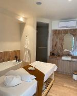 ขายอาคารพาณิชย์ 5 ชั้น 550 ตร.ม. พร้อมลิฟต์ สุขุมวิท 39 ซอยพร้อมศ