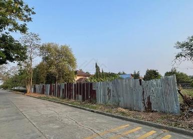 ขายที่ดิน296 ตารางวา ซอยหมู่บ้านเสรีวิลล่า ศรีนครินทร์ 55