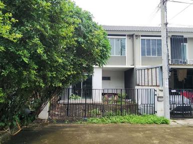 ขายทาวน์เฮ้าส์ หมู่บ้านพฤกษาไลท์ ล็อกซ์ รัตนาธิเบศร์ ถนนกาญจนาภ