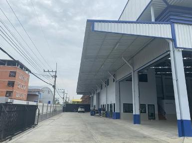 ให้เช่าโกดัง ขนาด 400 ตรม. และ 600 ตรม. ถนนไอยรา คลองหลวง ปทุมธ