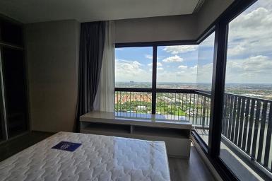 ใครหาคอนโดหรู วิวแม่น้ำ 180&deg;