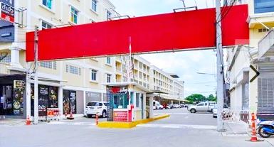 โลตัส รังสิต 2แอร์ อาคาร 4.5 ชั้น ตลาดไอยรา 2กม. ม.ธรรมศาสตร์ 3กม