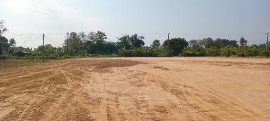 ขายที่ดิน ทำเลดีปรับถมเรียบร้อยแล้ว 