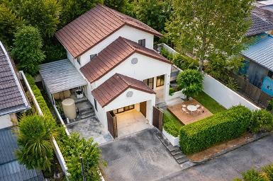 MRTคลองกลันตัน บ้าน 2ชั้น 3นอน 58ตร.วา. ทำเลพัฒนาการ70-76 ARLหัวห