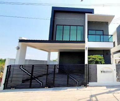 ให้เช่าบ้าน 2 ชั้น โฮมออฟฟิศ บางนา ใก้ลเมกกาบางนา จดบริษัทได้