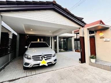 ให้เช่า ขายบ้านเดี่ยว 2 ชั้น หมู่บ้านมณียา เลียบทางด่วนรามอินทรา