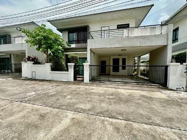 บ้านเดี่ยวศรีราชาให้เช่า โครงการ เดอะ คอมพลีท ศรีราชา ชลบุรี