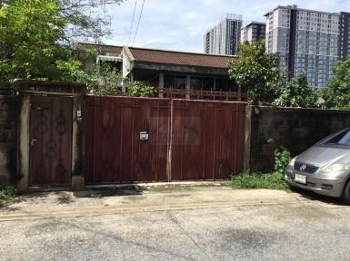 ขายบ้านเดี่ยว 2 ชั้น พร้อมที่ดิน ซอยกรุงเทพ-นนท์ 27 ใกล้ MRT บางซ