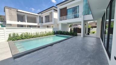 ขาย/เช่า บ้านพูลวิลล่าสุดหรูซอยสยามคันทรีคลับ ชลบุรี