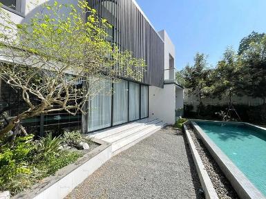 ขาย 24.9 ล้าน ดอยสะเก็ด บ้านสร้างใหม่ 2 ชั้น ตกแต่งสวย สไตล์โมเด