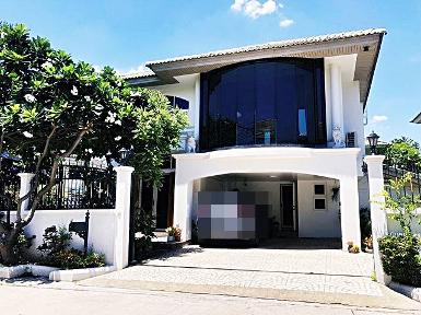 บ้านหรูผู้บริหาร4นอน2ครัว81วารถไฟฟ้าสีม่วง ศุภาลัย รัตนาธิเบศร์นน