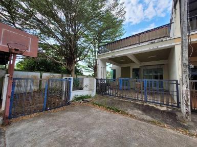 ขาย บ้านแฝด ภูมิรินทร์ สุราษฎร์ธานี ถนนศรีตาปี 2 เมืองสุราษฎร์ธา