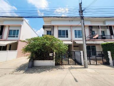 ขายทาวน์เฮ้าส์ หมู่บ้านพลีโน่ รัตนาธิเบศร์-ชัยพฤกษ์รี นนทบุรี 
