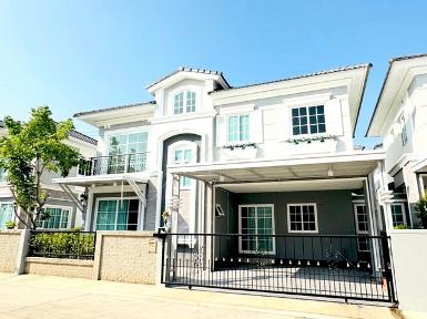 ให้เช่าบ้านแฝด 2 ชั้น 161 ตรม 4 ห้องนอน Golden Neo สุขุมวิท-ลาซาล