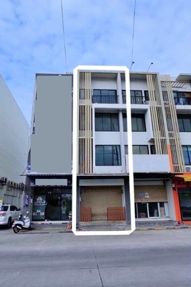 ติดถนนใหญ่ ซ.ฉลองกรุง 24-35 ตลาดนครฉลองกรุง500ม. หน้านิคม