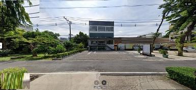 P1968 ให้เช่าอาคาร ริมถนนประดิษฐ์มนูธรรม เลียบด่วนเอกมัย-รามอินทร