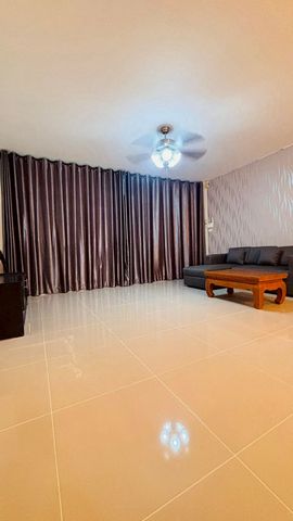 ให้เช่าทาวน์โฮม 15,000 บาท อรสิริน6 ทำเลคุณภาพ อยู่สบาย เดินทางง