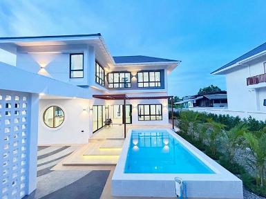 พูลวิลล่า 8.5 ล้าน หางดง บ้านสวย #สไตล์โมเดิร์น ลงทุนก็คุ้มสุดๆ