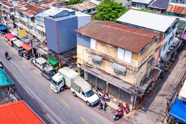 แยกเรือนจำ สวนรมณีนาถ 150ม. MRTสามยอด 650ม. อาคาร 2 ชั้น หัวมุม 2