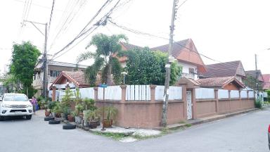 ให้เช่าบ้านเดี่ยว 2 ชั้น หมู่บ้านชื่นกมลนิเวศน์4 รามอินทรา60 