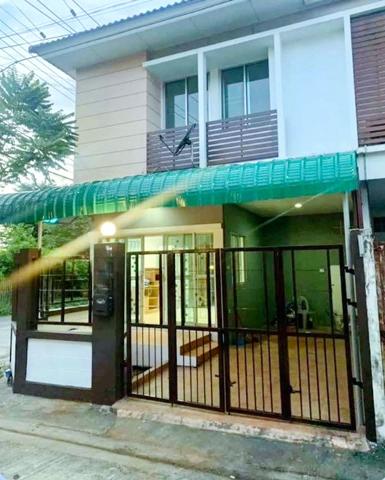 เช่าทาวน์เฮ้าส์ 2 หลังมุม 3 นอน ซอยมิสทีน MRTราษฎร์พัฒนา 2.3 กม. 