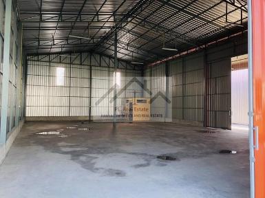 ให้เช่าโกดัง 280 ตร.ม. ซอยลาดพร้าว 91 ถนนในซอยกว้าง ใกล้ BTS มหาด