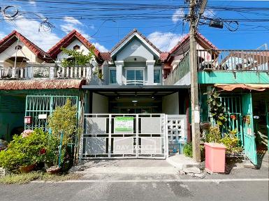 มบ.นครทอง ปาร์ควิลล์ 3 เนื้อที่ 17 ตร.ว. รารา 1.55 ลบ.