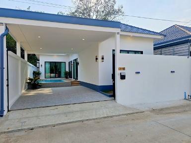 บ้านพร้อมสระว่ายน้ำส่วนตัว ใกล้อ่างเก็บน้ำมาบประชันเพียง 800 เมตร