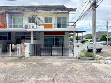  ขาย ทาวน์โฮม โครงการ โชติกา โมเดิร์นนิตี้ ถนน ตลาดใหม่ - บ้านโร