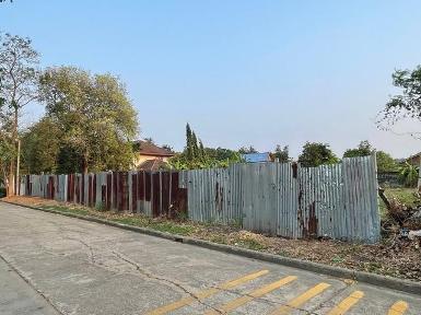 ขายที่ดินเปล่า ขนาดเนื้อที่ 296 ตารางวา ซอยศรีนครินทร์ 55