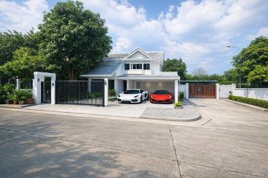 ให้เช่าบ้านเดี่ยว 2 ชั้น MRT สัมมากร 1กม หัวมุม 3-4นอน 3น้ำ ใกล้