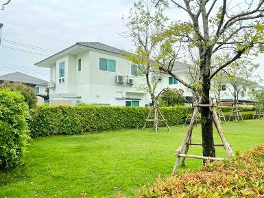 วิวสวนหลังบ้าน 4นอน วงแหวน-ลำลูกกา คลอง 6 ตลาดพึ่งสุข 1.6 กม.