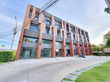 ถูกที่สุดในโลก หรูสไตล์ยุโรป 3.5ชั้น เพชรเกษม77-81 หนองแขม 4นอน 