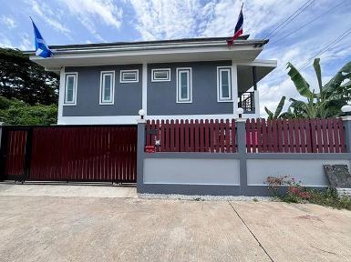 ขายบ้านเดี่ยวมือสอง สไตล์โมเดิร์น ฝั่งทะเล สัตหีบ ชลบุรี