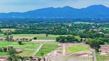 6.9แสนต่อไร่ ที่ดินวิวเขา ผ่อนได้40เดือน บ้านพร้าว นครนายก 