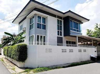 ขายบ้านเดี่ยว 2 ชั้น ซอยเสรีไทย 26 บ้านใหม่ ใกล้เดอะมอลล์บางกะปิ