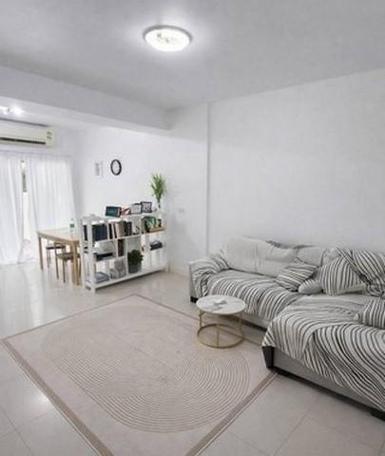 P1919 ให้เช่าทาวน์โฮม โครงการ บ้านใหม่ รามคำแหง 60 กรุงเทพกรีฑาซอ