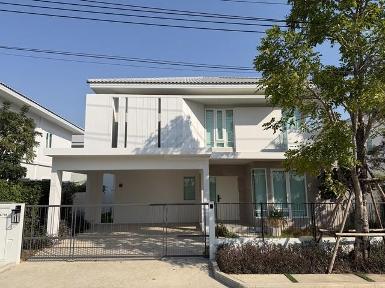 ให้เช่าบ้านเดี่ยว 2 ชั้น หมู่บ้านสีวลี บางนา กม.13 ซอยวัดหลวงพ่อโ