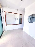 ให้เช่าอาคารพาณิชย์ 4ชั้น  23 ตร.วา 370 ตร.ม ซอยฉลองกรุง 25-35 PT