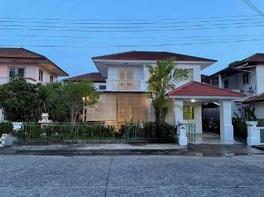 โซนสันทราย ให้เช่า 20,000 บาท/เดือน แลนด์แอนด์เฮ้าส์ สันทราย พร้อ