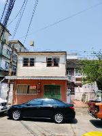 ขายบ้านหมู่บ้านราชาวิลล่า 2   2 ชั้น โชคชัย 4 แยก 64  43 ตร.ว.