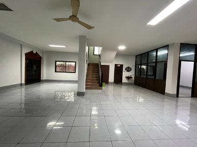 P1837 ให้เช่า ขาย โฮมออฟฟิศ Stand alone ซอยรัชดาภิเษก 3 ซอยอยู่เจ