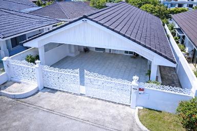 โรงเรียนนวมินทราจินุทิศ 450 ม. ใกล้ MRTสัมมากร 200 ม .บ้านเดี่ยว 