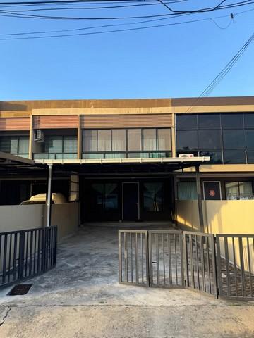 ให้เช่าทาวน์เฮ้า 2ชั้น หมู่บ้านเออร์บาโน ซอยรามคำแหง 94