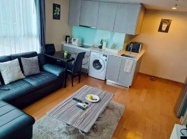 ขายคอนโดหรู โครงการติดทะเล มารีน่า เบย์ ฟร้อนท์ ใจกลางเมืองศรีราช