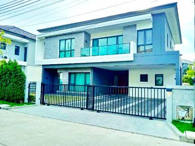 ให้เช่าบ้านใหม่สุดหรู 2 ชั้น 95ตร.วา MEGAบางนา 700ม. MRT ศรีลาซาล